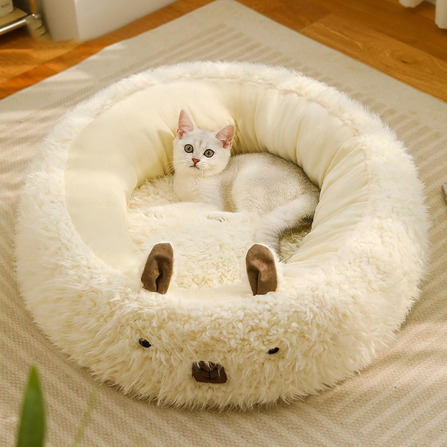 Cut Alpaca Pet Bed For Small Medium